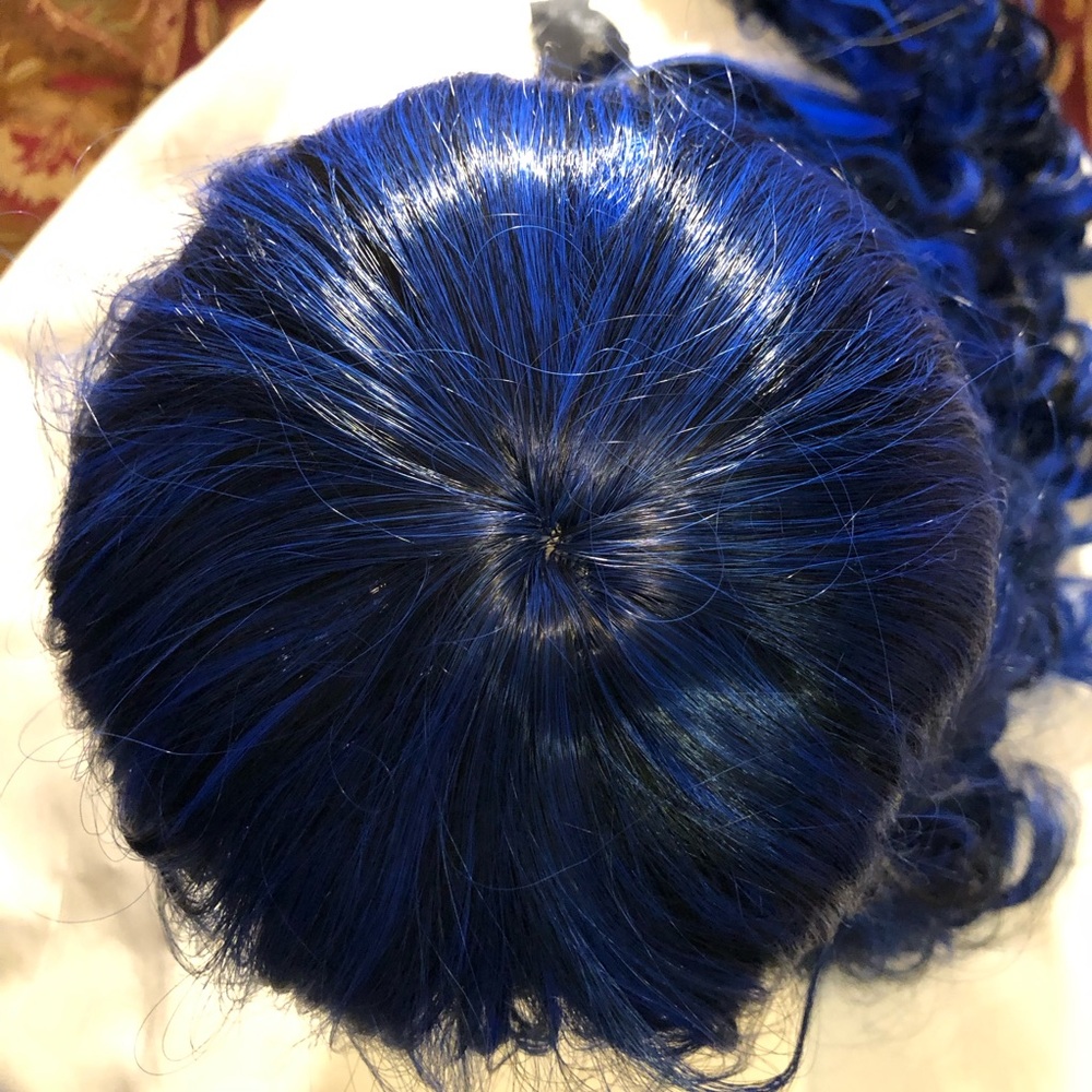Black to Blue Synthetic Wig - Picture 4 of 16